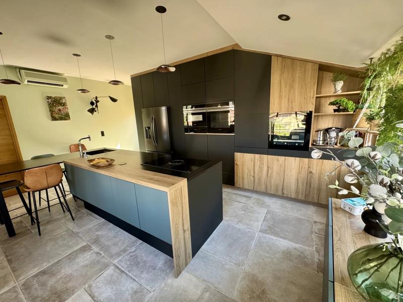 Maison - 145 m² - 5 pièces