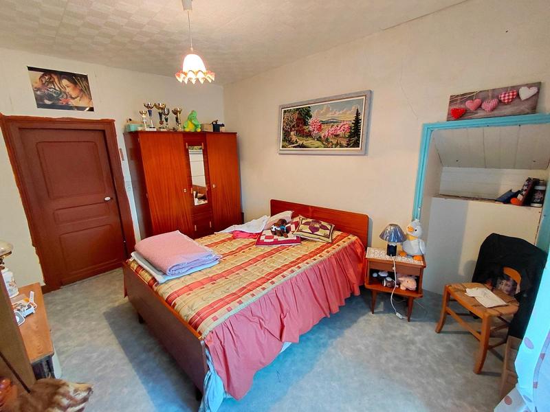 Maison - 200 m² - 7 pièces