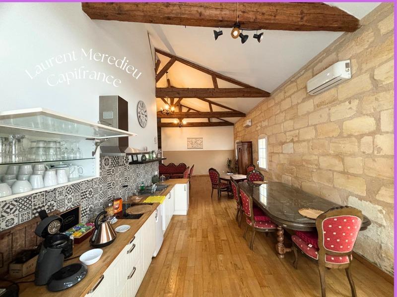 Maison bourgeoise - 540 m² - 15 pièces