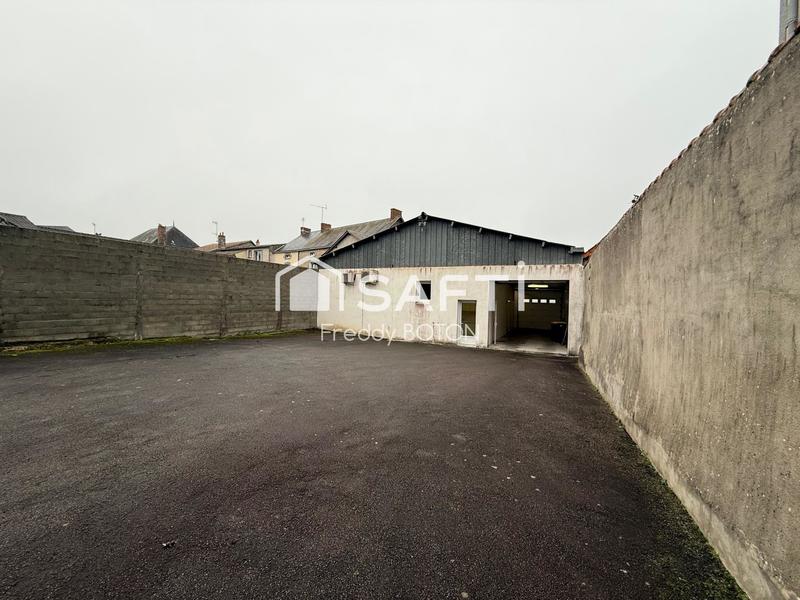 Local commercial - 187 m² - 4 pièces