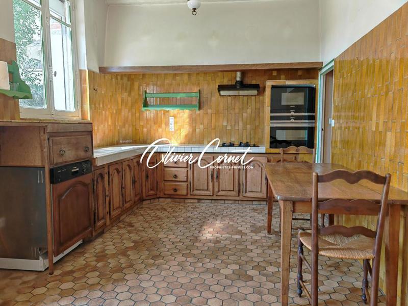 Maison - 192 m² - 7 pièces