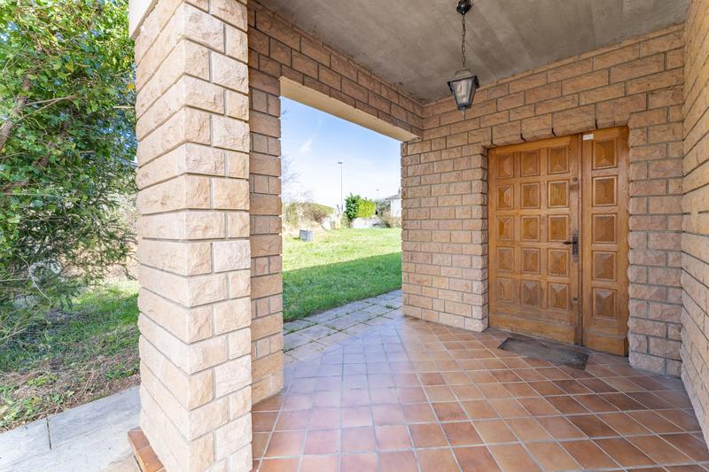 Maison ancienne - 243 m² - 8 pièces