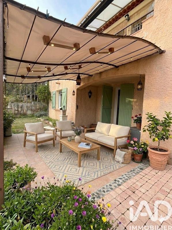 Maison - 162 m² - 7 pièces