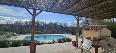 Maison - 177 m² - 7 pièces