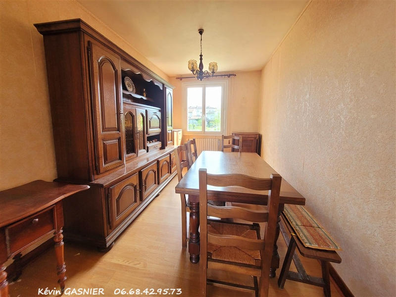 Maison - 99 m² - 4 pièces
