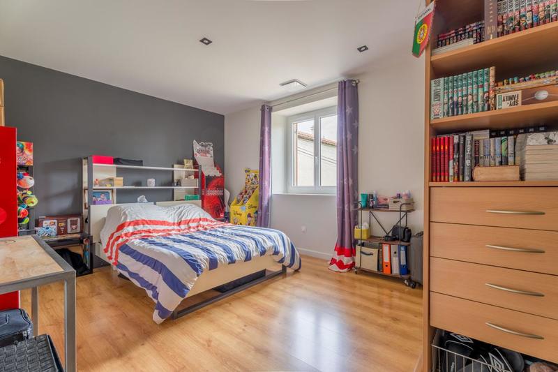 Maison - 140 m² - 4 pièces