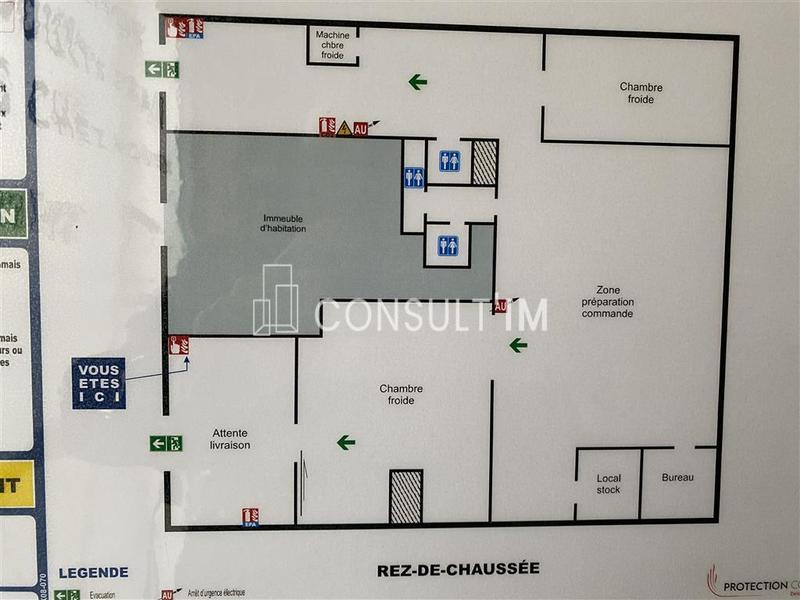 Local commercial - 210 m²