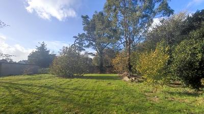 Terrain constructible - 650 m²