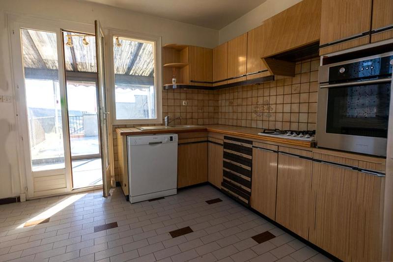 Maison - 110 m² - 4 pièces