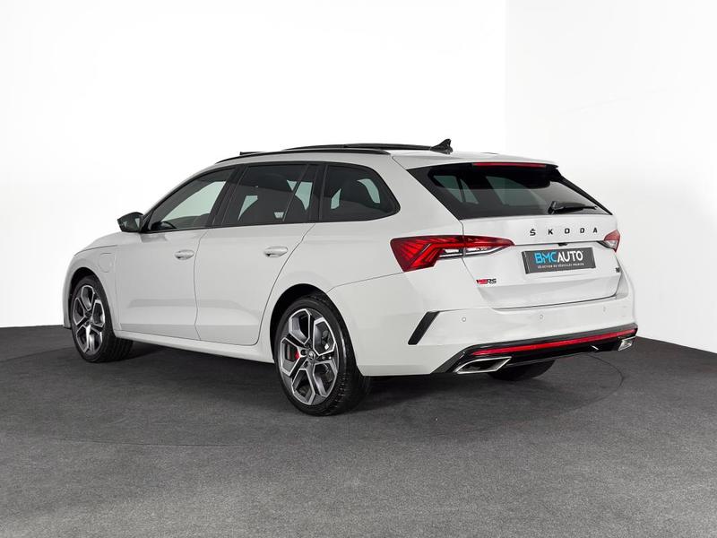 Skoda Octavia Combi IV Rs 245ch Hybride Toit Ouvrant Cuir Chauff Ja19 Carplay Camera Hud Hifi Canton