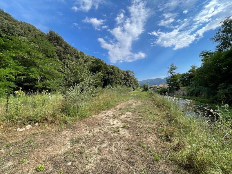 Terrain - 8 136 m²