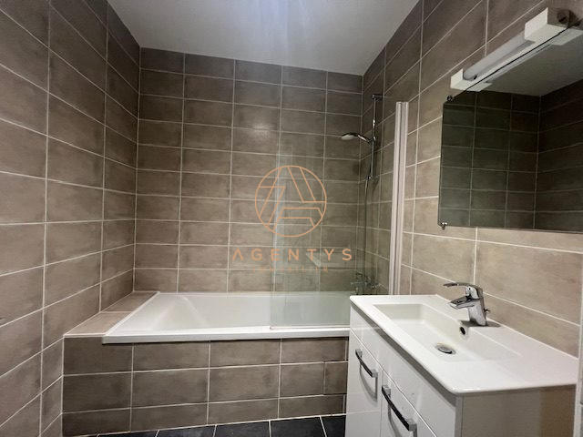 Appartement - 28 m² - 1 pièce