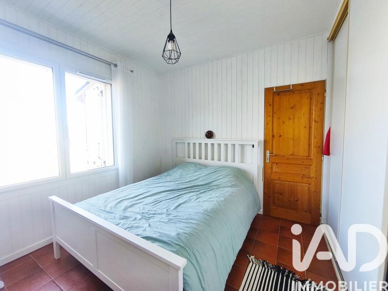 Maison - 237 m² - 8 pièces