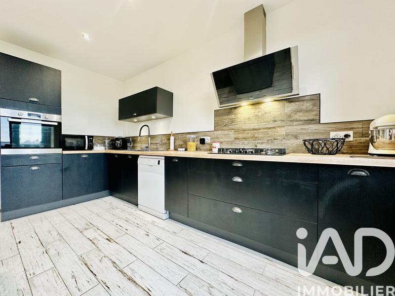 Maison de village - 106 m² - 5 pièces