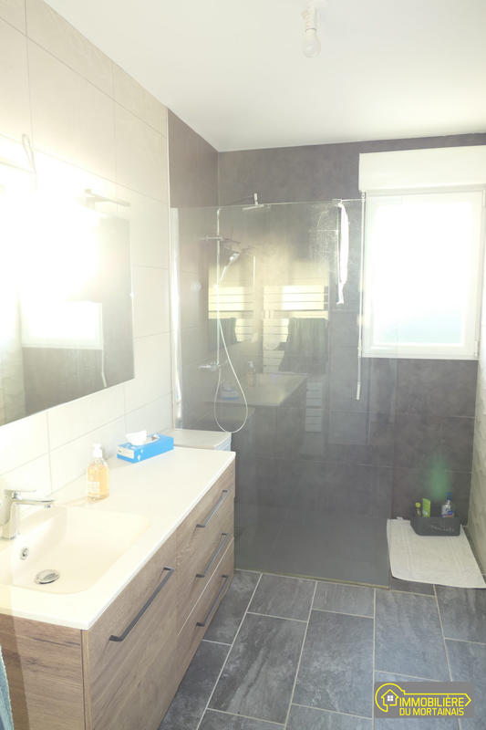 Maison - 94 m² - 4 pièces