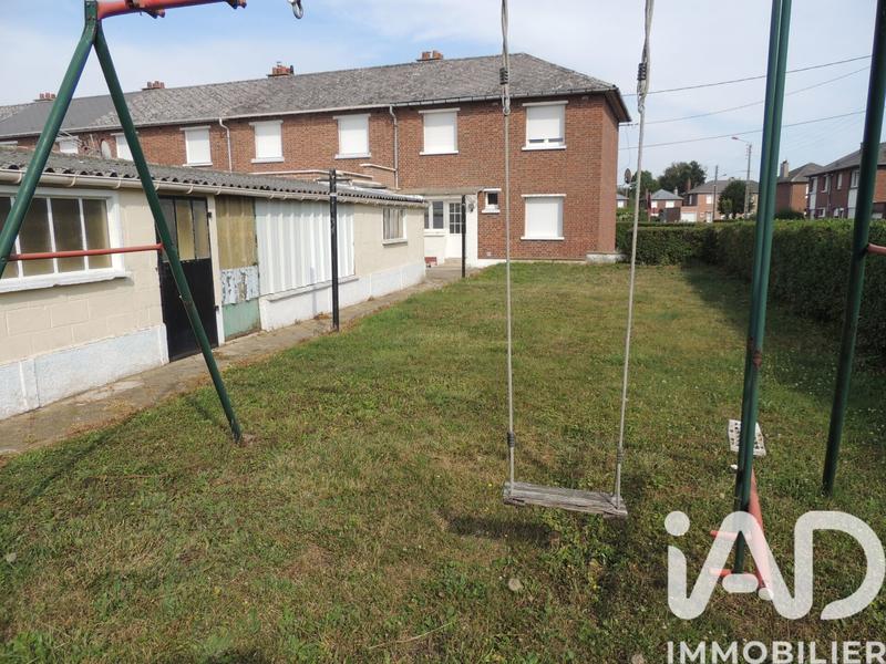 Maison - 80 m² - 5 pièces