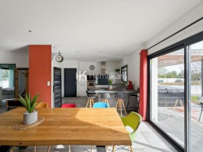 Villa - 140 m² - 5 pièces