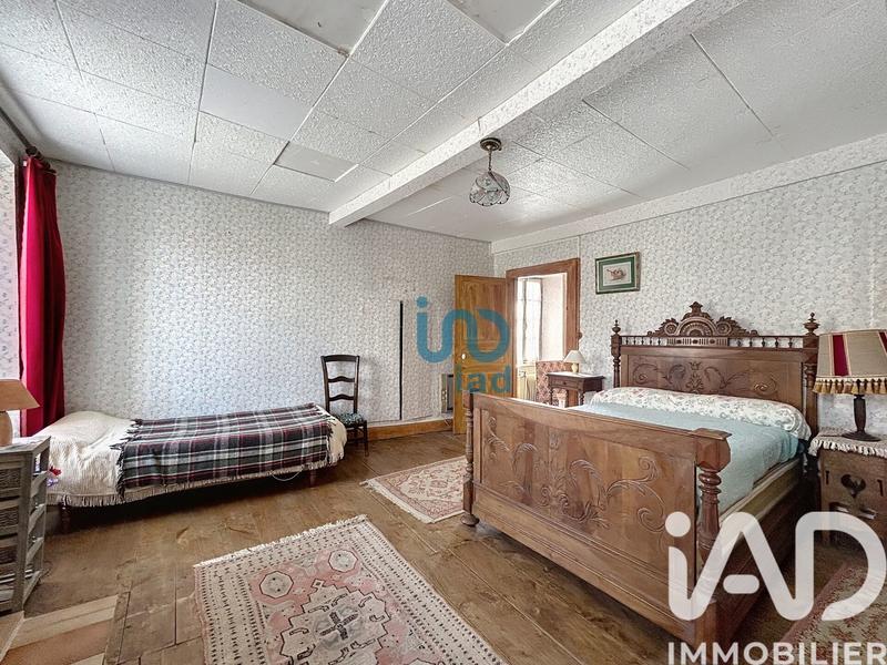 Maison - 194 m² - 7 pièces