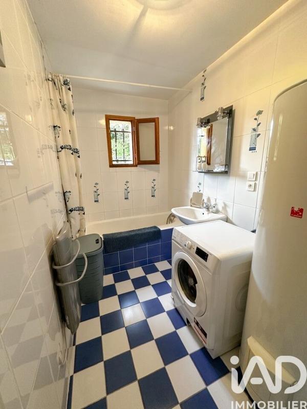 Maison - 93 m² - 4 pièces