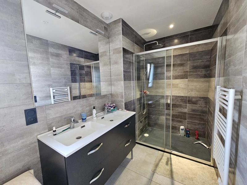 Maison - 118 m² - 5 pièces