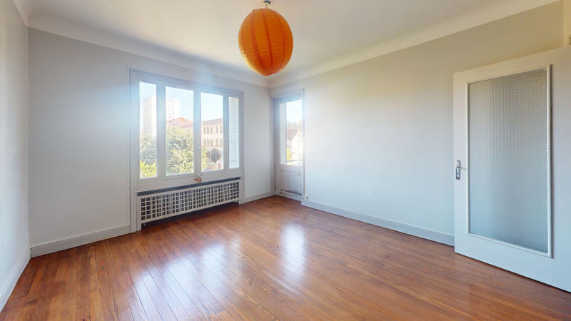 Appartement - 85 m² - 3 pièces