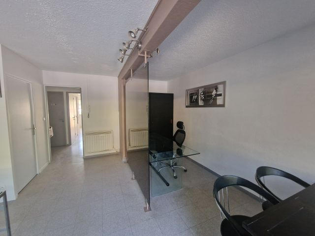 Local commercial - 58 m² - 2 pièces