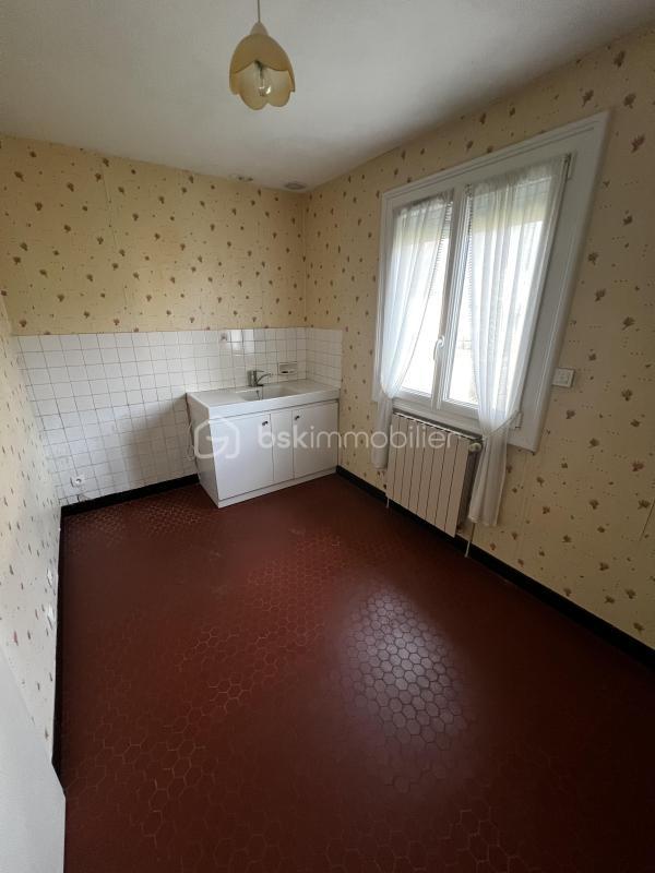 Maison traditionnelle - 91 m² - 4 pièces