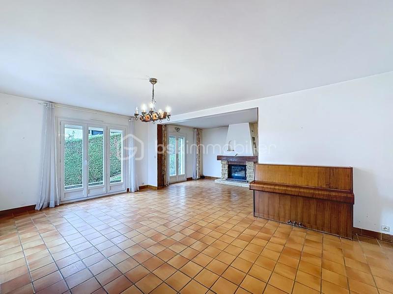 Maison - 152 m² - 6 pièces