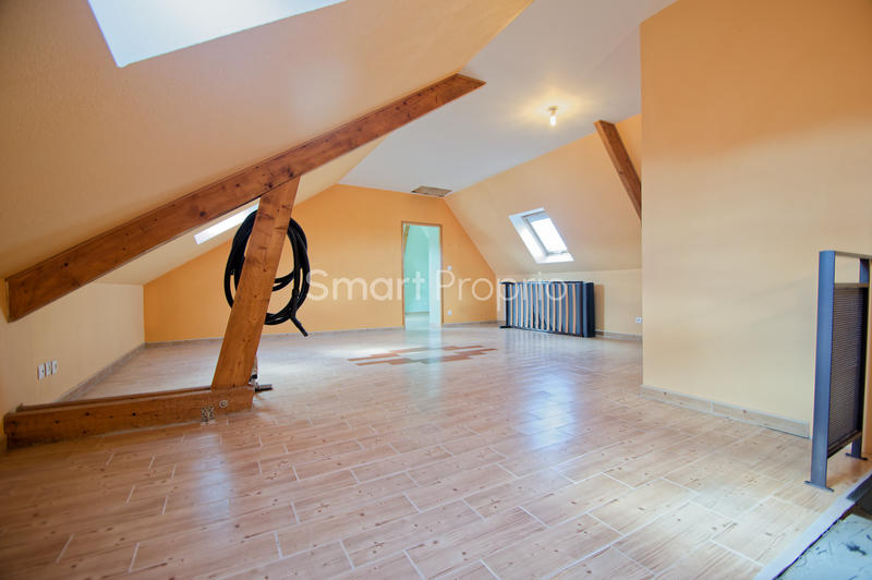 Propriété - 348 m² - 10 pièces