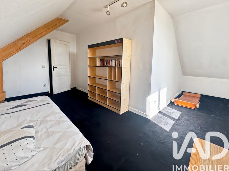 Maison - 190 m² - 8 pièces