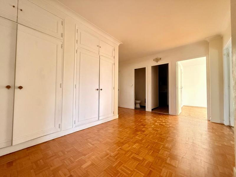 Appartement - 94 m² - 4 pièces