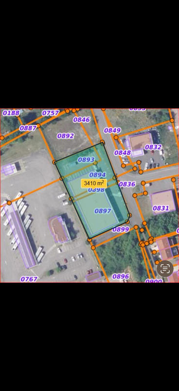 Local commercial - 1 484 m²