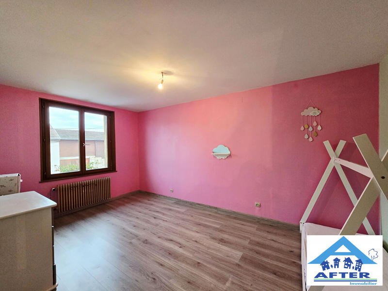 Maison - 216 m² - 6 pièces