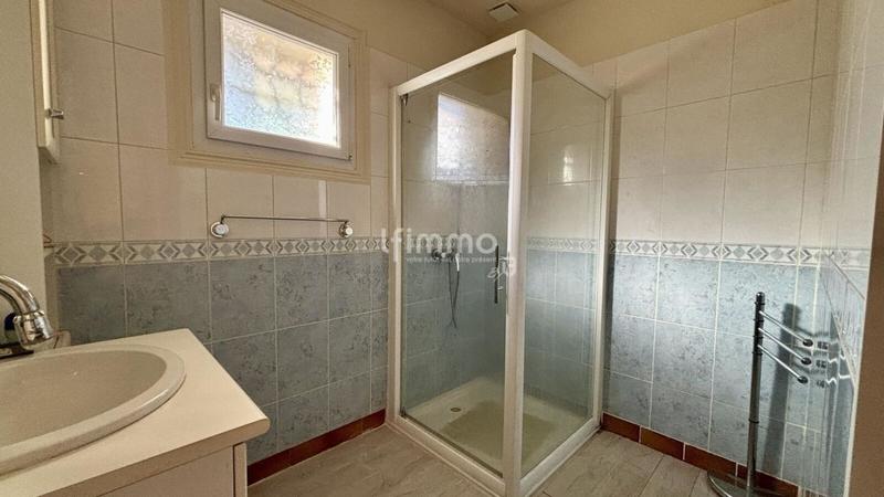 Pavillon - 99 m² - 5 pièces