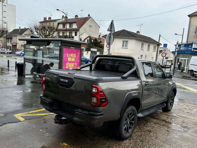 Toyota Hilux IV 4wd 2.8 d-4d 204 Double Cabine Invincible 4x4