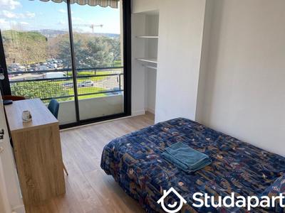 Chambre - 18 m² - 1 pièce