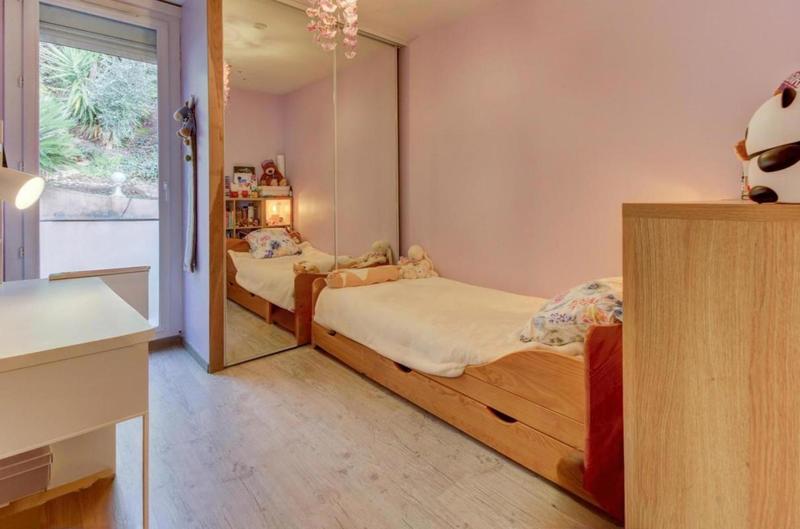 Appartement - 100 m² - 5 pièces