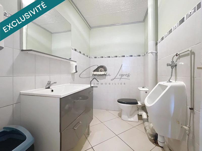 Local commercial - 70 m² - 1 pièce