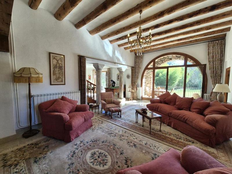 Demeure - 308 m² - 10 pièces