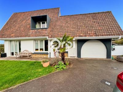 Maison - 174 m² - 5 pièces