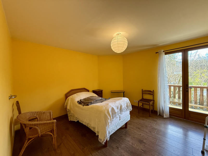 Maison - 180 m² - 6 pièces