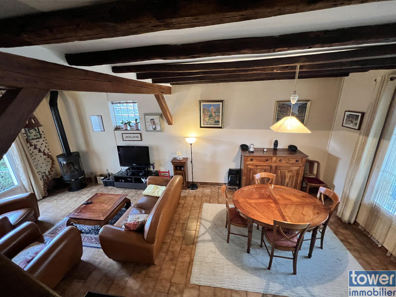 Maison - 87 m² - 5 pièces