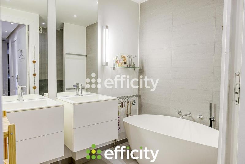 Appartement - 111 m² - 4 pièces