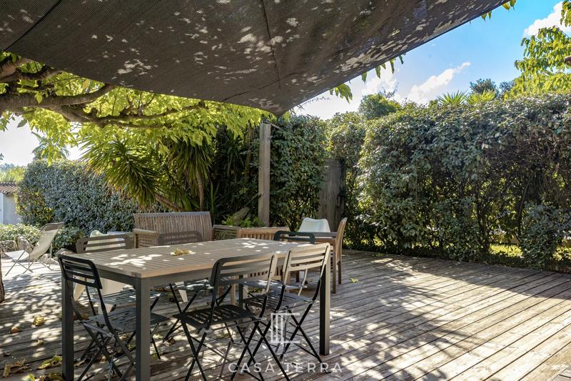 Villa - 269 m² - 11 pièces