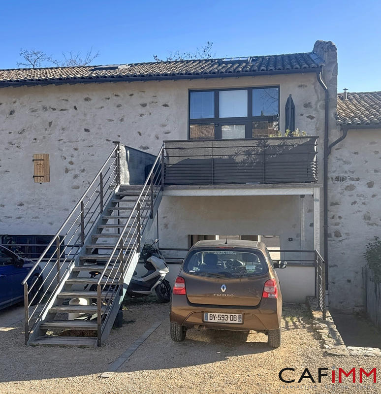 Appartement - 60 m² - 2 pièces