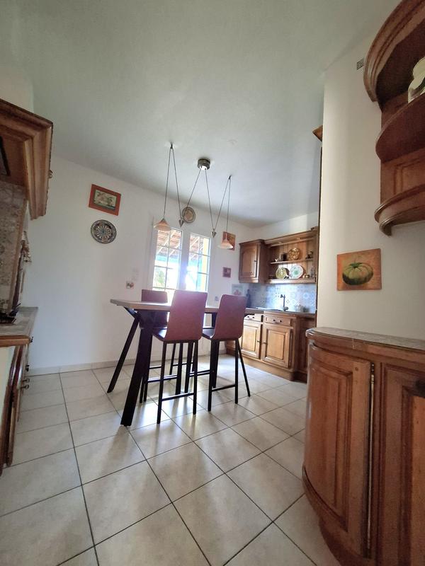 Maison traditionnelle - 150 m² - 6 pièces