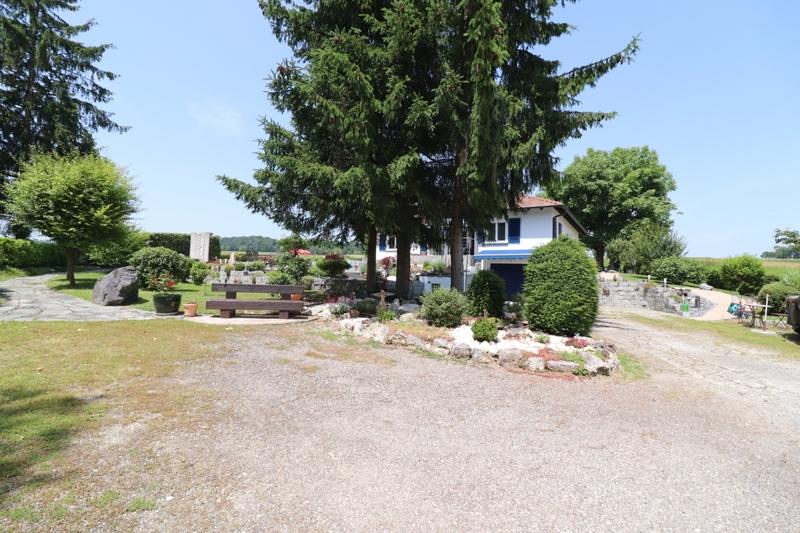 Maison - 120 m² - 4 pièces