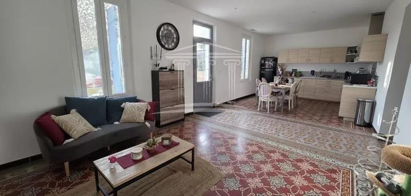 Maison - 83 m² - 4 pièces