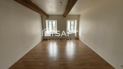 Maison de village - 92 m² - 3 pièces