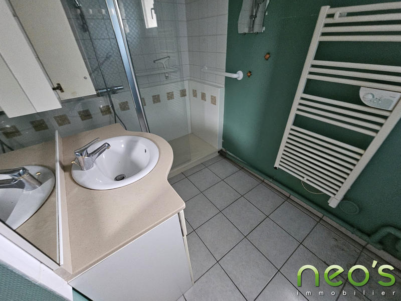 Appartement - 111 m² - 5 pièces